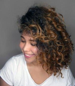 Toalhas de Microfibra vs. Cetim: Qual a Melhor Escolha para Seu Cabelo e Pele?