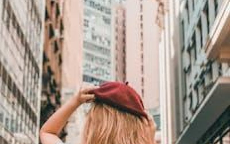 Autocuidado com Estilo: Como as Fronhas de Cetim Revolucionam Sua Rotina Noturna