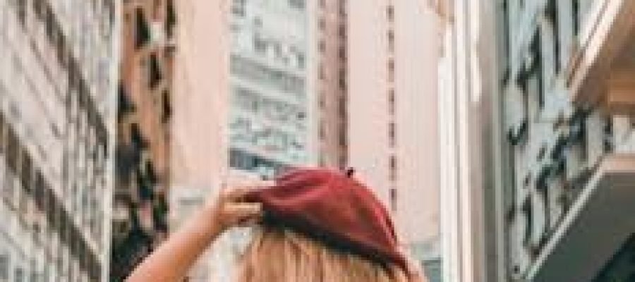 Autocuidado com Estilo: Como as Fronhas de Cetim Revolucionam Sua Rotina Noturna